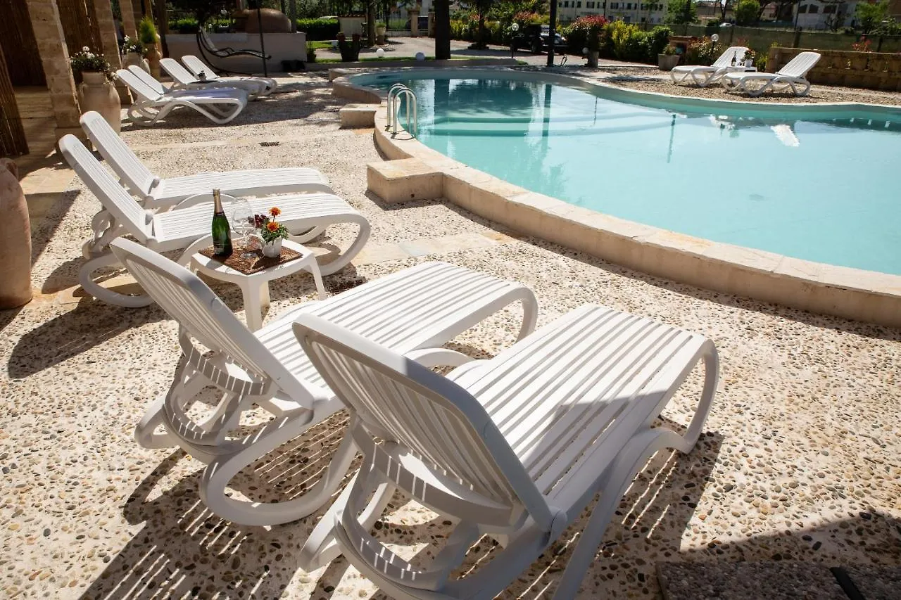 Apartamento Casa Brigante Luxury With Pool Capannori 0*,  Italia