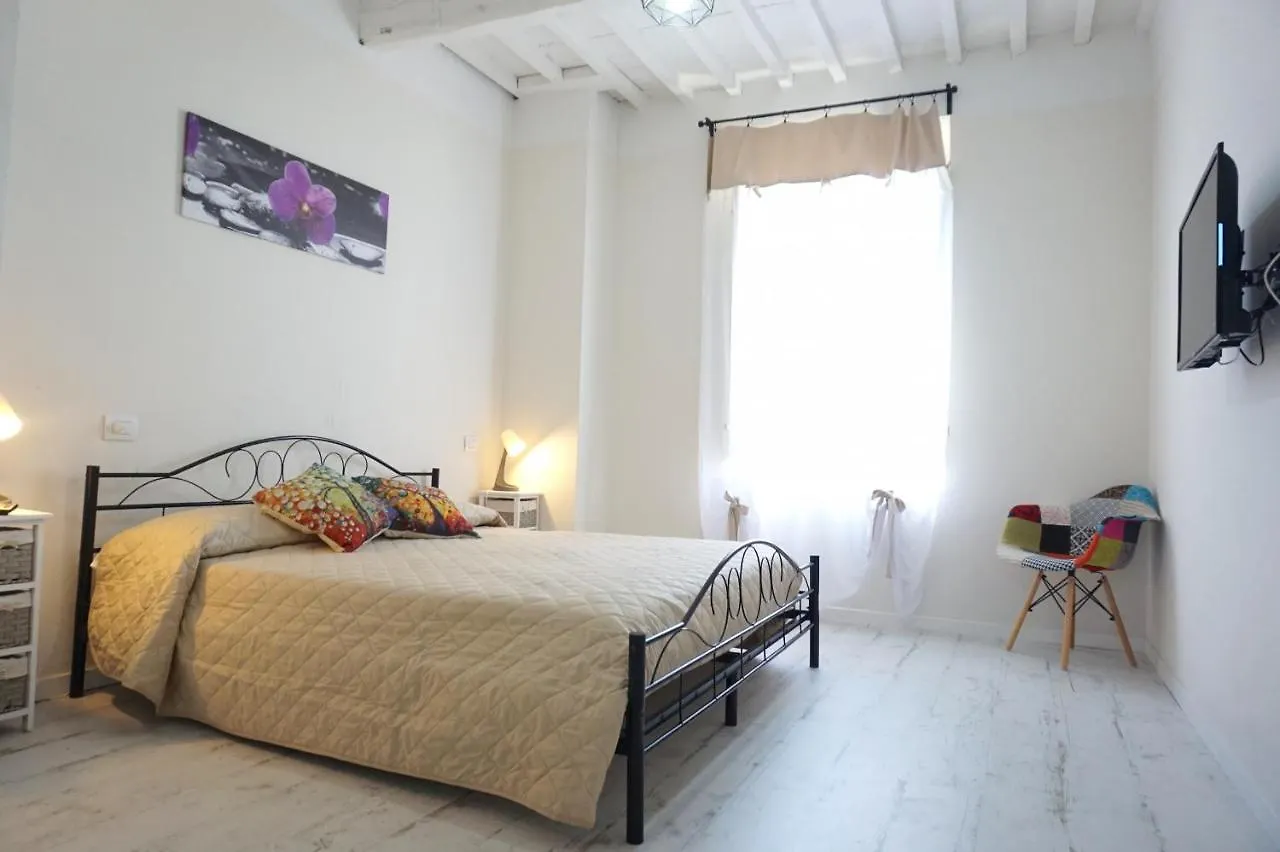 Apartamento Casa Brigante Luxury With Pool Capannori Italia