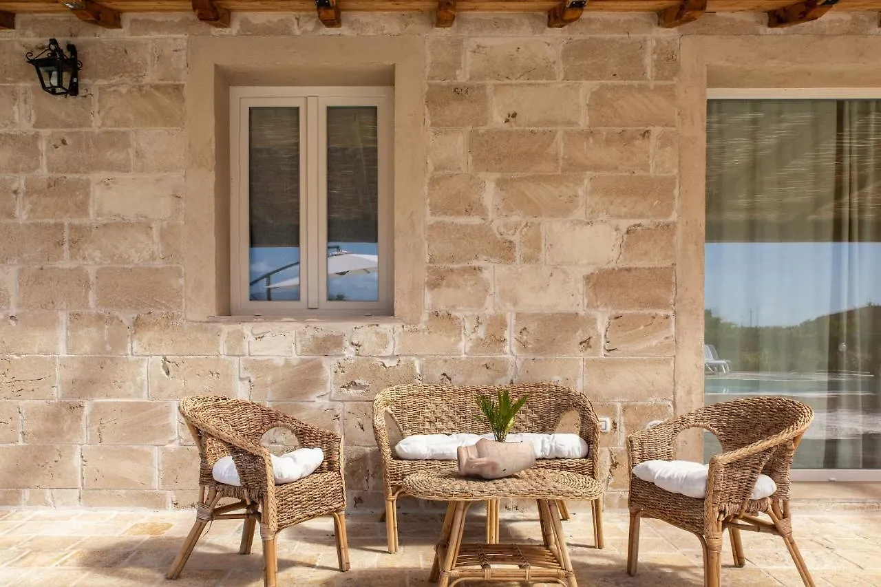 Apartamento Casa Brigante Luxury With Pool Capannori 0*,  Italia